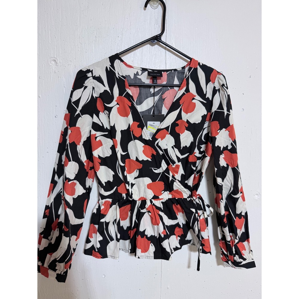 Who What Wear Wrap Top Women XS Black Red Floral Cotton Peplum Blouse Chic SEO